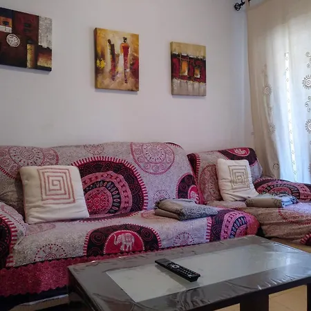 Apartment Centro 3000 *