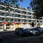 Apartamento Centro 3000 *